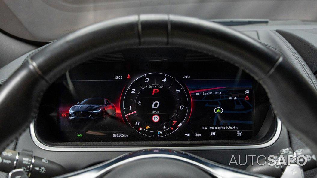 Jaguar F-Type 2.0 i4 R-Dynamic Black de 2020