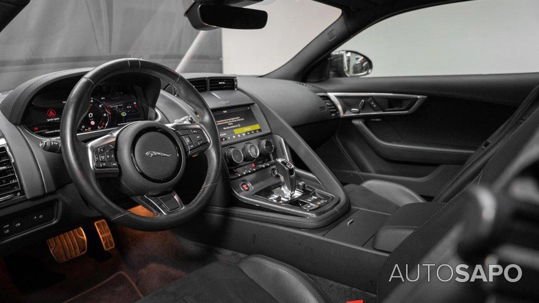 Jaguar F-Type 2.0 i4 R-Dynamic Black de 2020