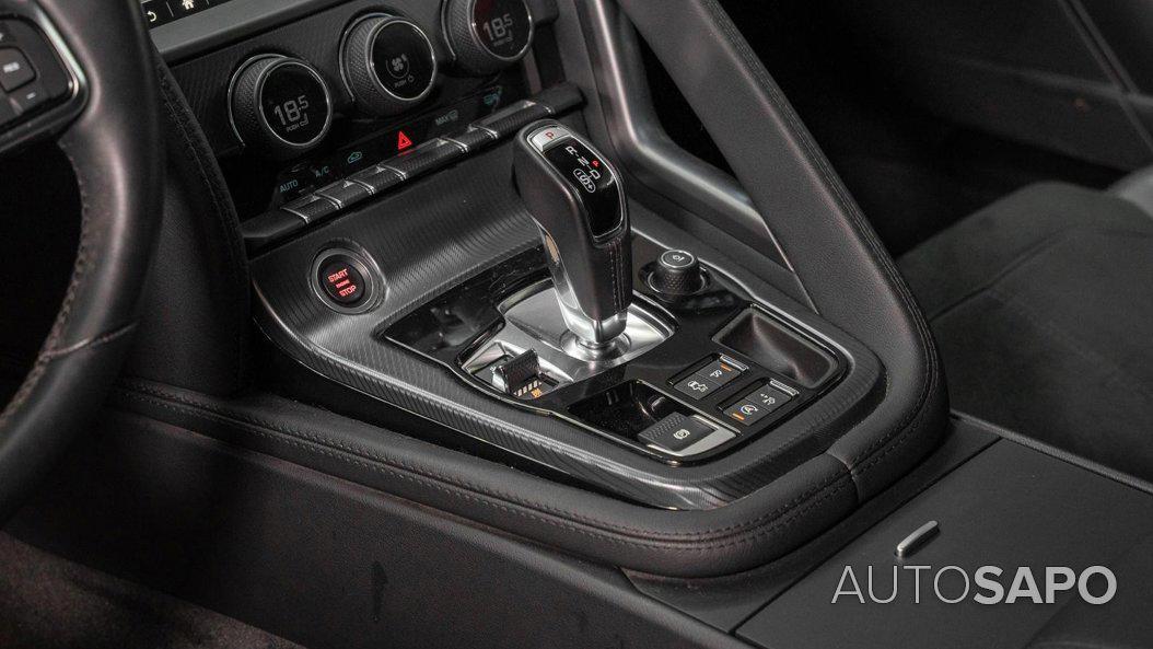 Jaguar F-Type 2.0 i4 R-Dynamic Black de 2020