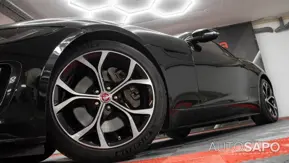 Jaguar F-Type 2.0 i4 R-Dynamic Black de 2020