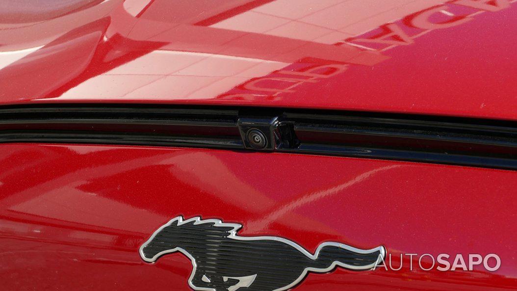 Ford Mustang Mach-E de 2021