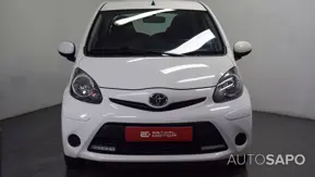 Toyota Aygo 1.0 Plus de 2012