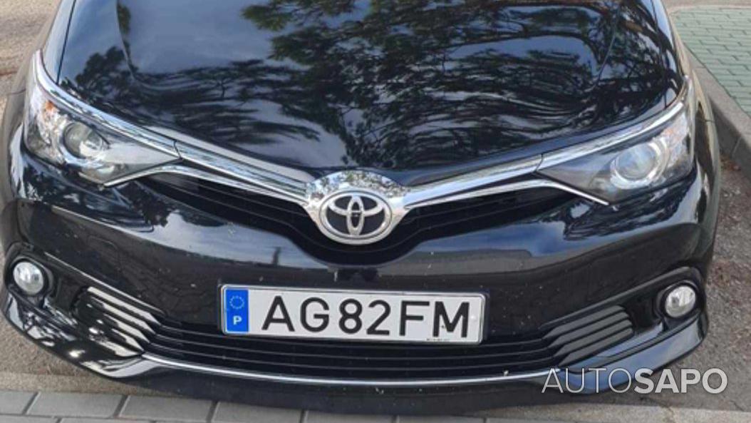 Toyota Auris 1.2T Comfort de 2015