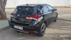 Toyota Auris 1.2T Comfort de 2015