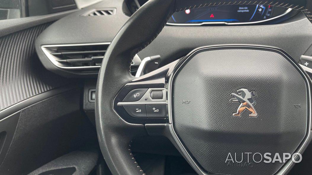 Peugeot 5008 1.5 BlueHDi Active Pack EAT8 de 2020