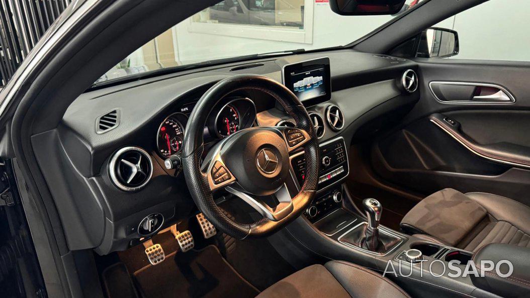 Mercedes-Benz Classe CLA de 2016