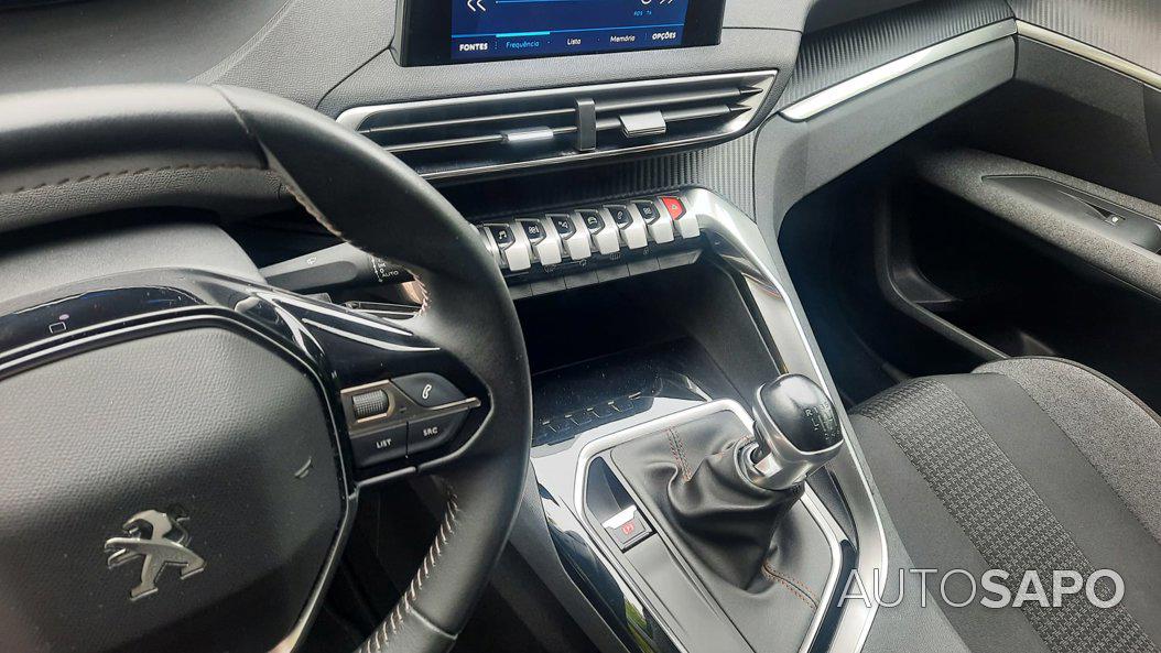 Peugeot 3008 1.5 BlueHDi Active de 2019