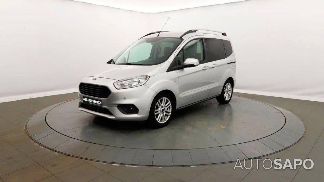 Ford Tourneo Courier 1.0 EcoBoost Titanium de 2019