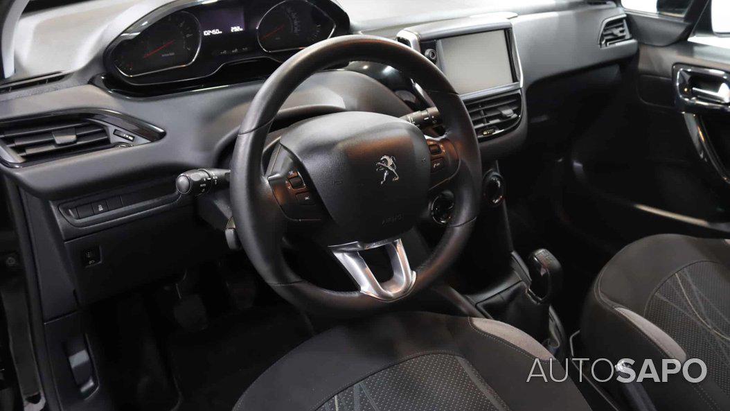 Peugeot 208 1.2 PureTech Active de 2013