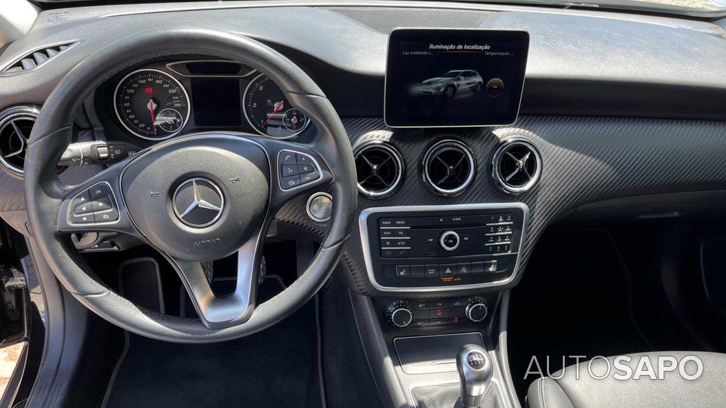 Mercedes-Benz Classe GLA 180 CDi de 2017