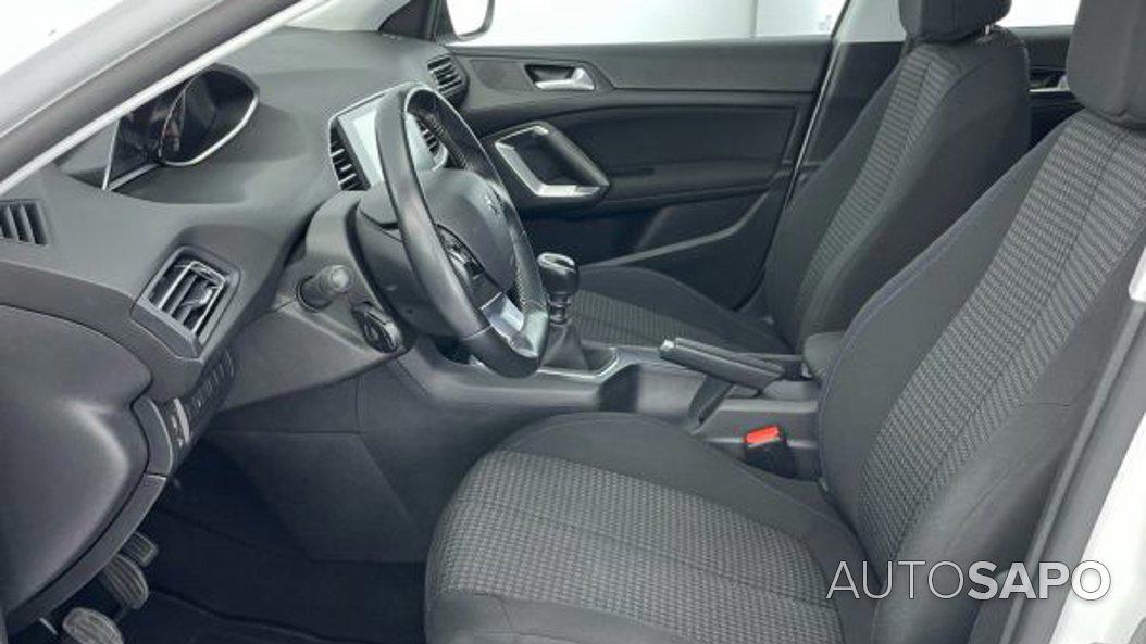 Peugeot 308 1.5 BlueHDi Style de 2020