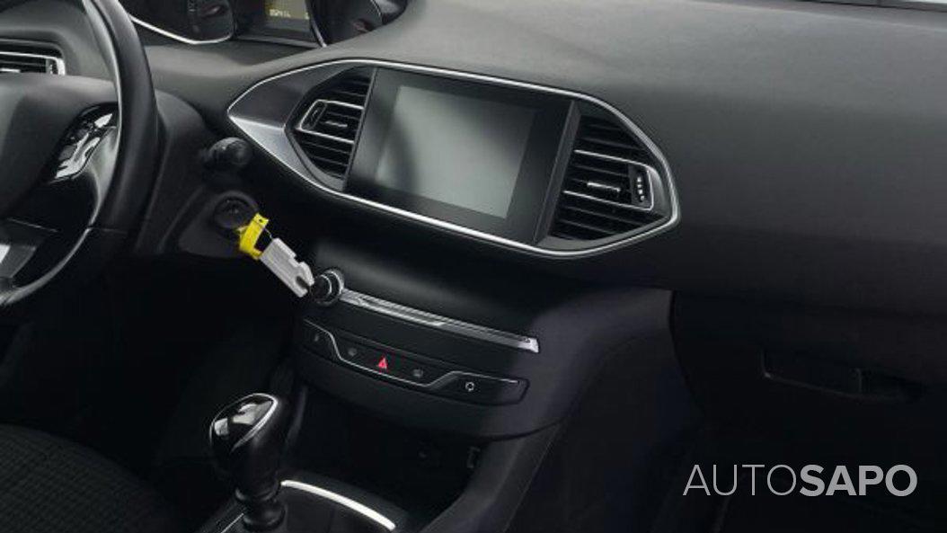 Peugeot 308 1.5 BlueHDi Style de 2020