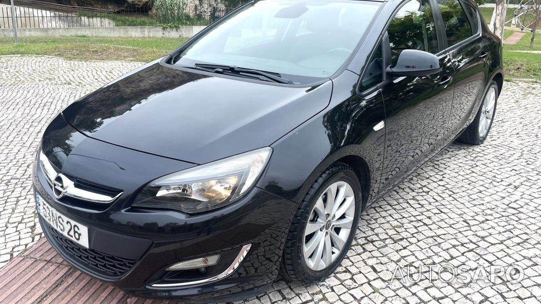 Opel Astra de 2013