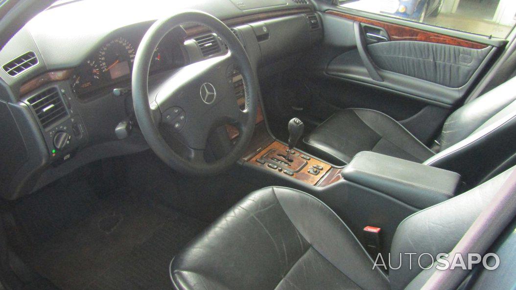 Mercedes-Benz Classe E de 2000