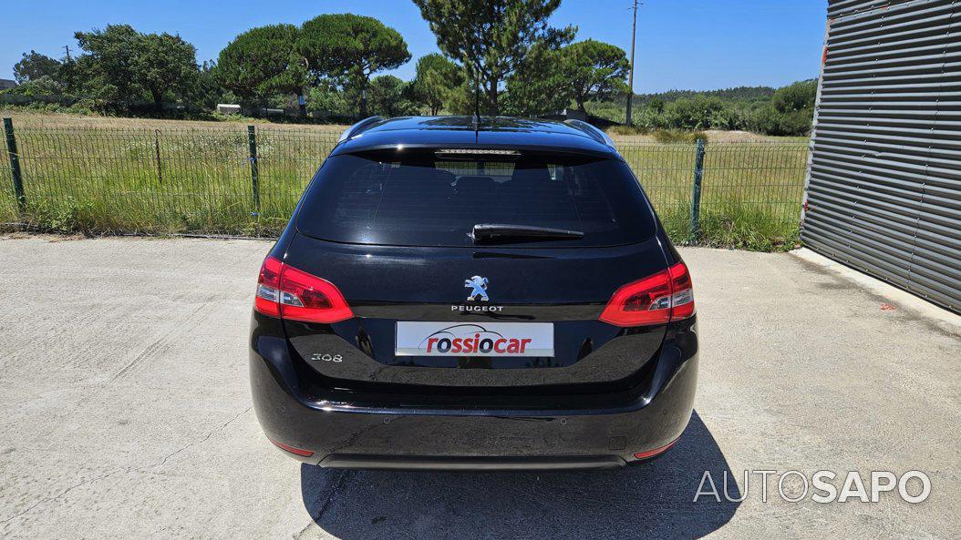 Peugeot 308 1.2 PureTech Allure de 2019