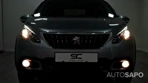 Peugeot 2008 1.2 PureTech Signature de 2019