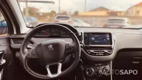 Peugeot 208 de 2016