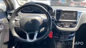 Peugeot 208 de 2016