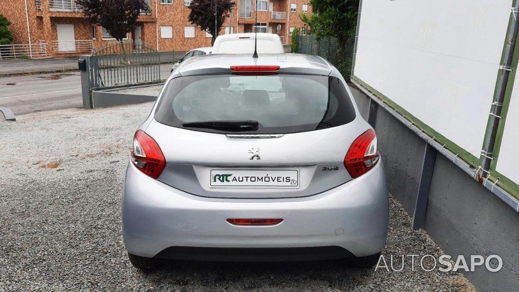 Peugeot 208 de 2013