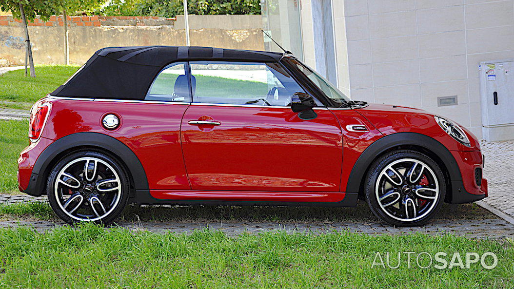 MINI Cabrio John Cooper Works de 2017