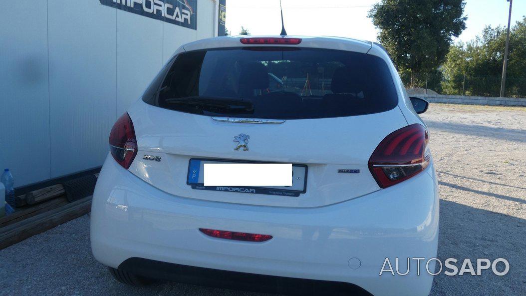 Peugeot 208 de 2016