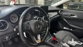 Mercedes-Benz Classe CLA 180 CDi Urban de 2015