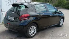 Peugeot 208 1.2 PureTech Active de 2017