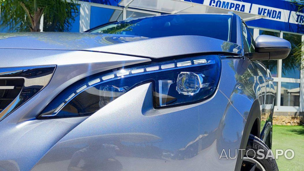 Peugeot 5008 1.5 BlueHDi Allure EAT8 de 2020
