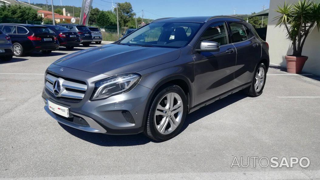 Mercedes-Benz Classe GLA 200 CDi Urban de 2014