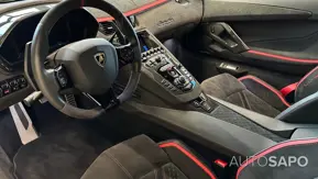 Lamborghini Aventador de 2023