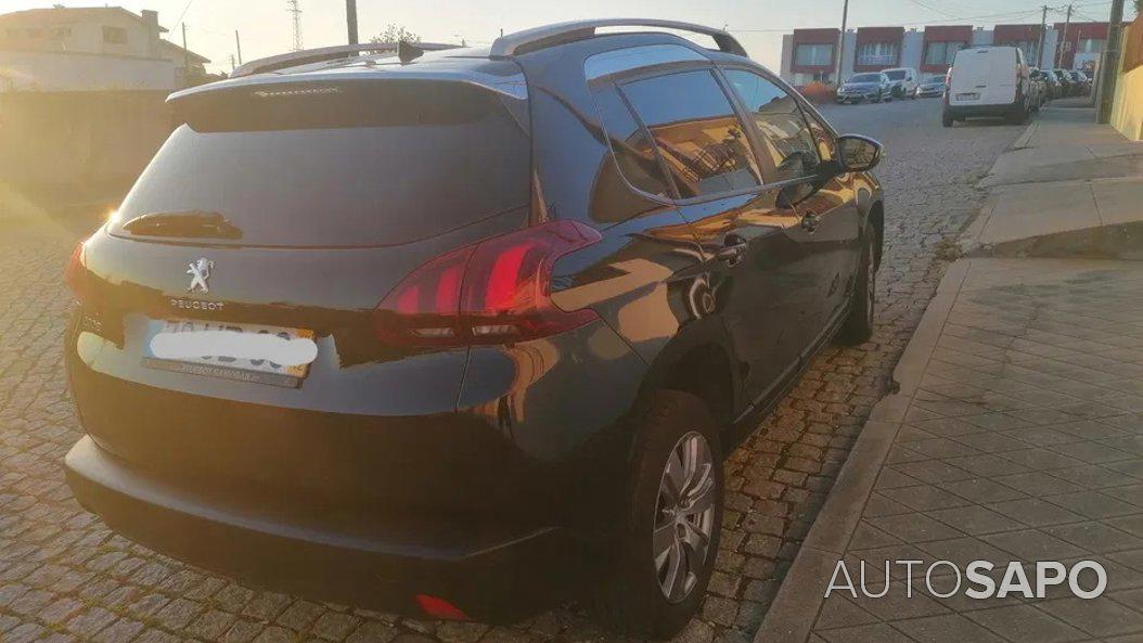 Peugeot 2008 1.6 BlueHDi Style de 2017