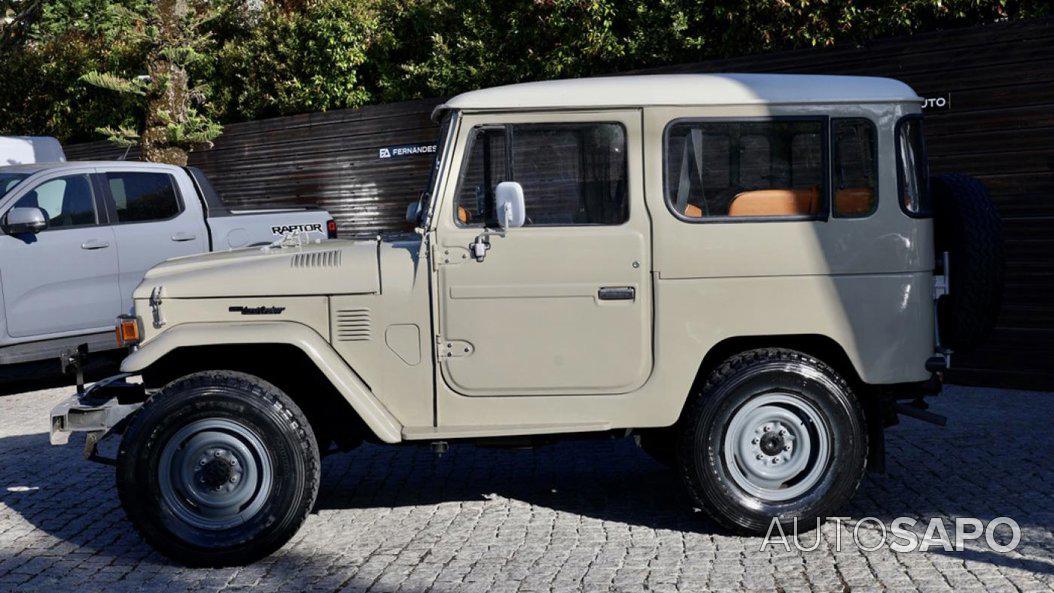 Toyota Land Cruiser 90 de 1980