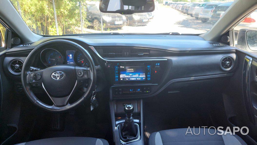 Toyota Auris de 2016