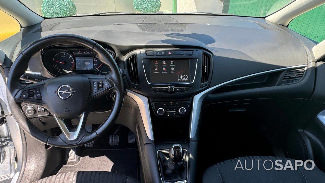 Opel Zafira de 2017