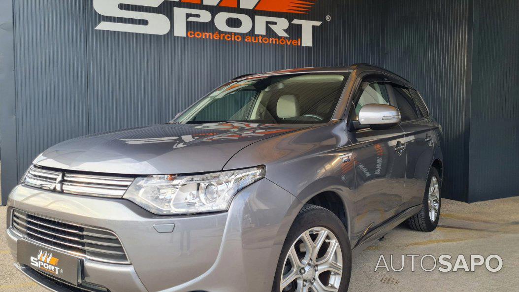 Mitsubishi Outlander 2.0 PHEV Intense Navi de 2015