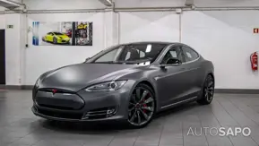 Tesla Model S P85D de 2015