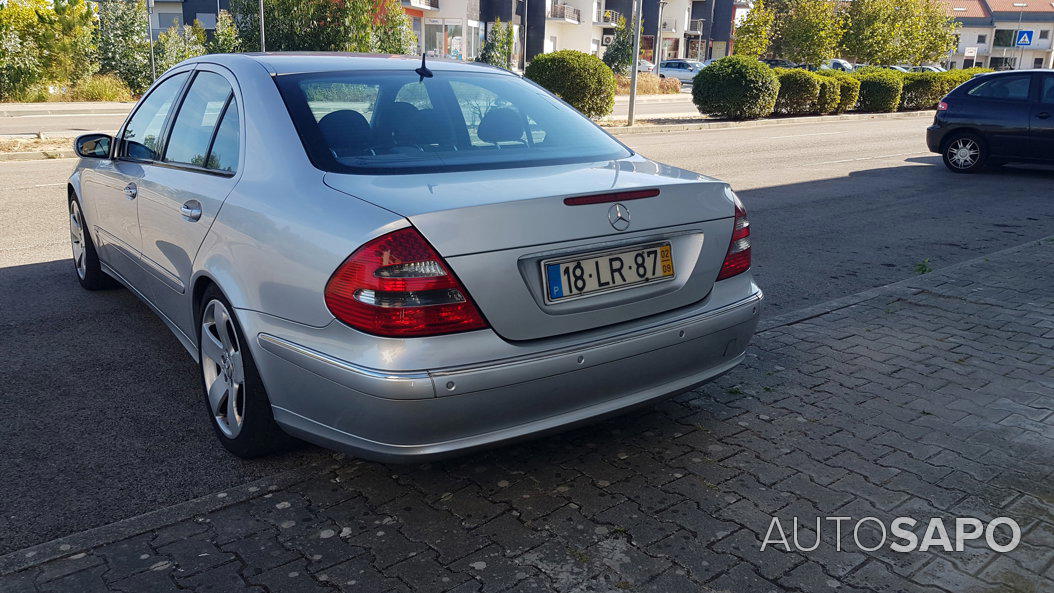 Mercedes-Benz Classe E 270 CDi Avantgarde de 2002