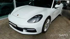 Porsche Panamera 4 E-Hybrid de 2020