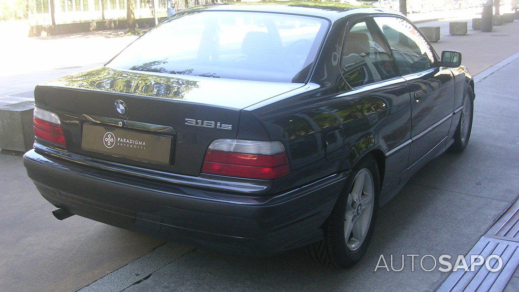 BMW Série 3 318 iS Coupé de 1993