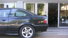 BMW Série 3 318 iS Coupé de 1993