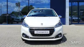 Peugeot 208 1.2 PureTech Life Signature de 2019