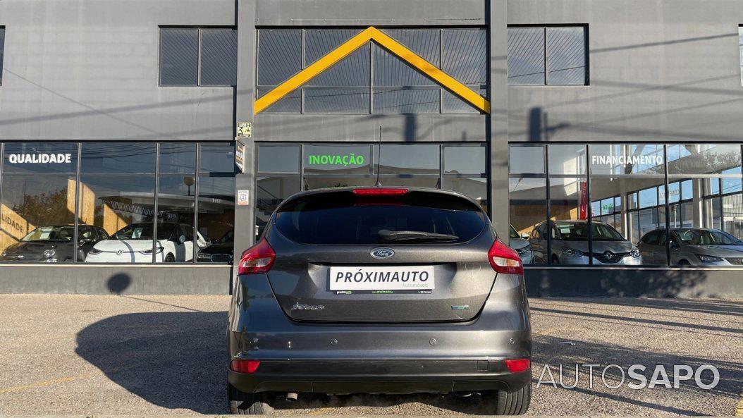 Ford Focus 1.0 EcoBoost Active de 2015