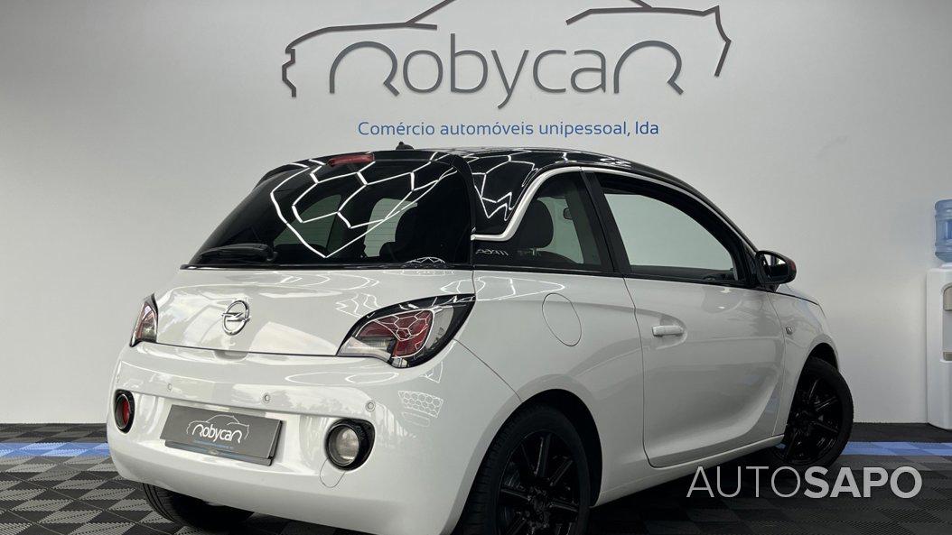 Opel Adam de 2013