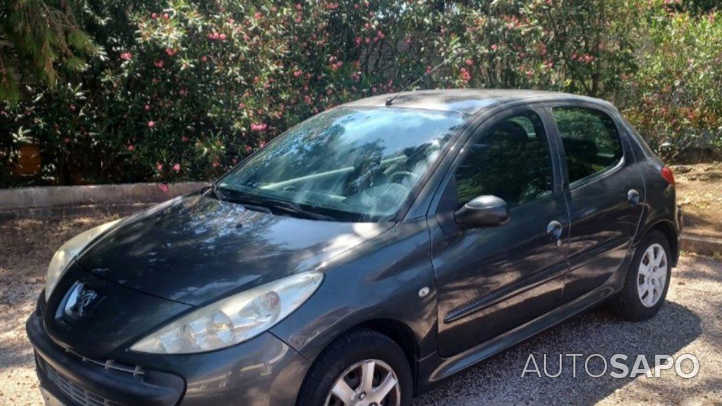 Peugeot 206+ + 1.4 HDi Trendy de 2010