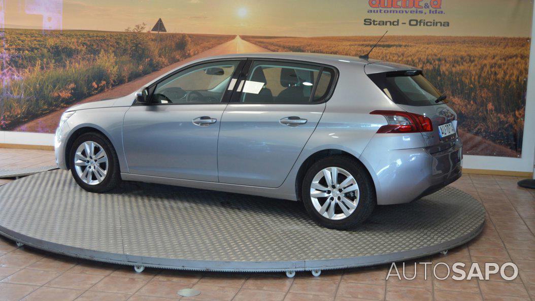 Peugeot 308 1.2 PureTech Active de 2019