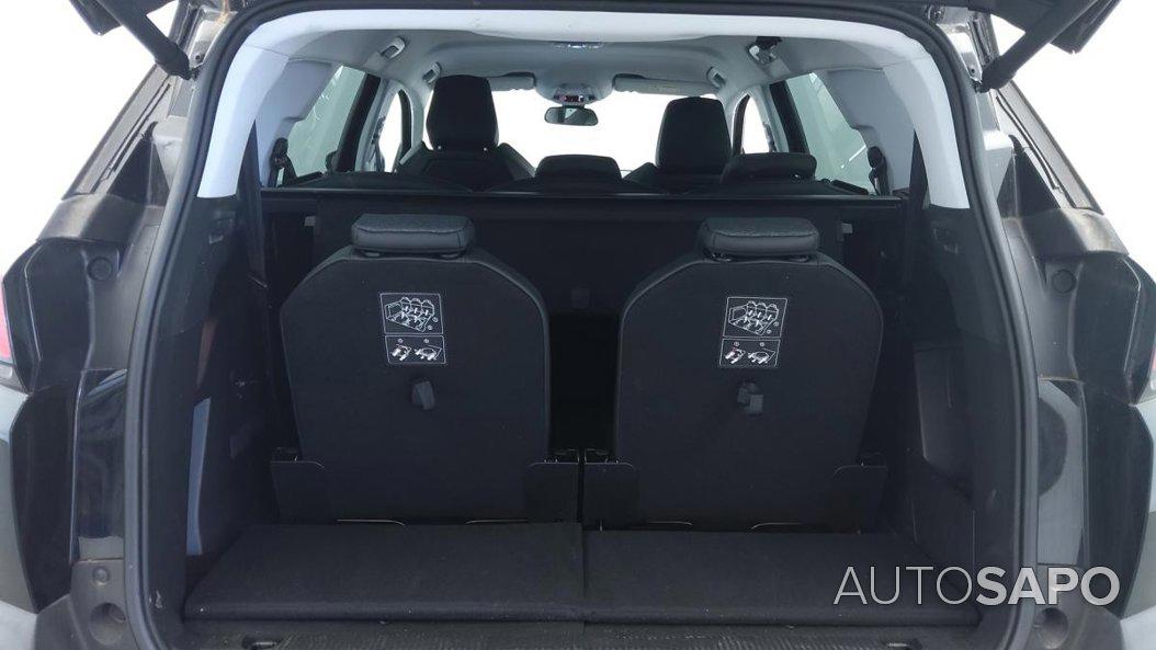 Peugeot 5008 1.2 PureTech Allure Pack EAT8 de 2019