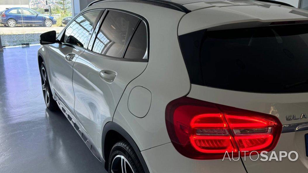 Mercedes-Benz Classe GLA de 2015