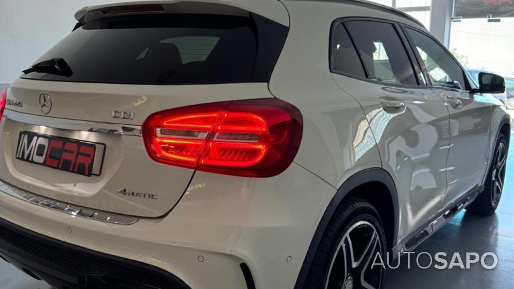 Mercedes-Benz Classe GLA de 2015