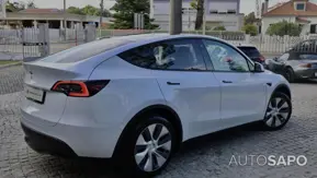 Tesla Model Y Long-Range RWD de 2024