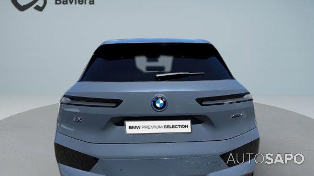 BMW iX xDrive 40 Pack Desportivo de 2022